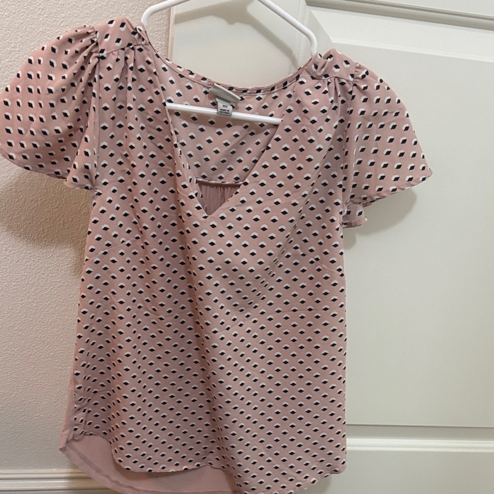 A New Day Blush Pink Diamond Print Blouse